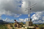 69 Alla croce della Bocchetta di Corna Piana (2078 m)